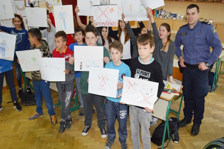 Slika 2018/IMAM IZBOR LIKOVNA RADIONICA/9.JPG